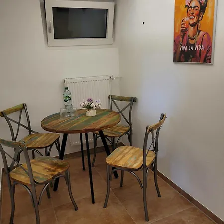 Wohnung 아파트 *