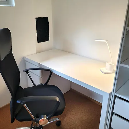 Wohnung 아파트